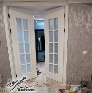 درب شیشه خور 2 لنگه مساوی پذیرایی 005